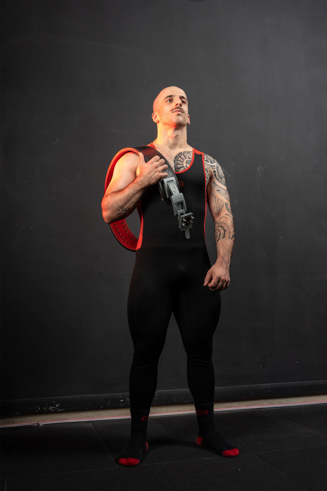 Singlet a figura intera
